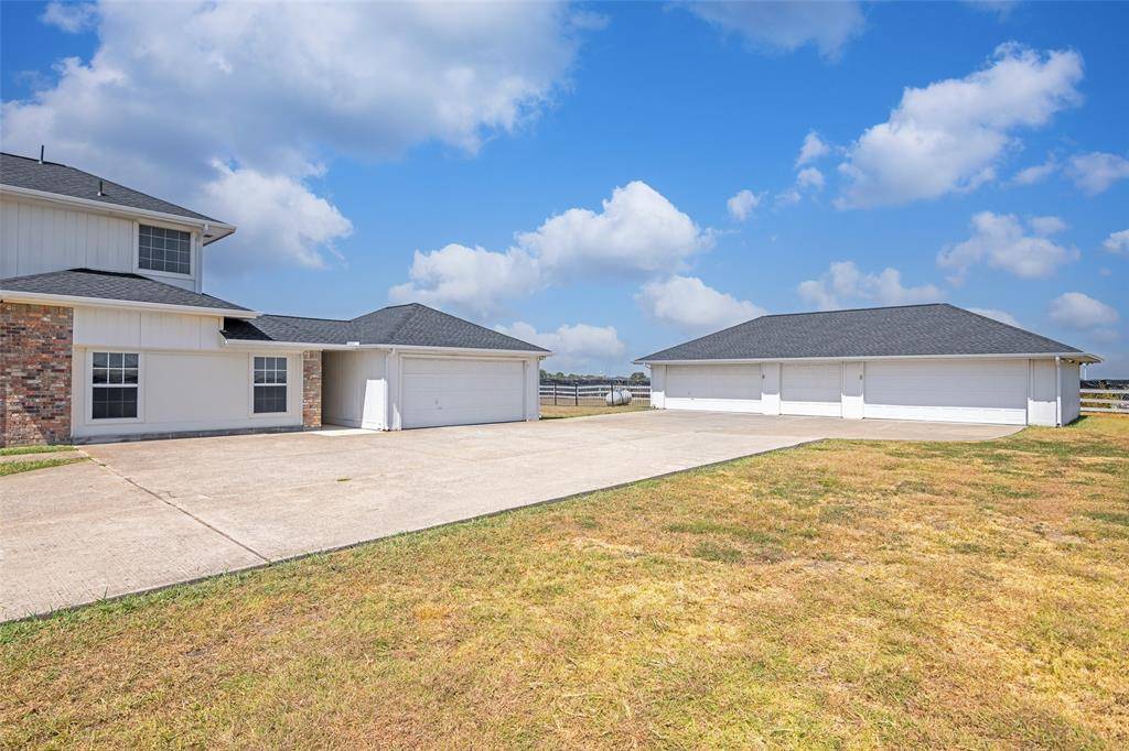 Lavon, TX 75166,17143 County Road 541