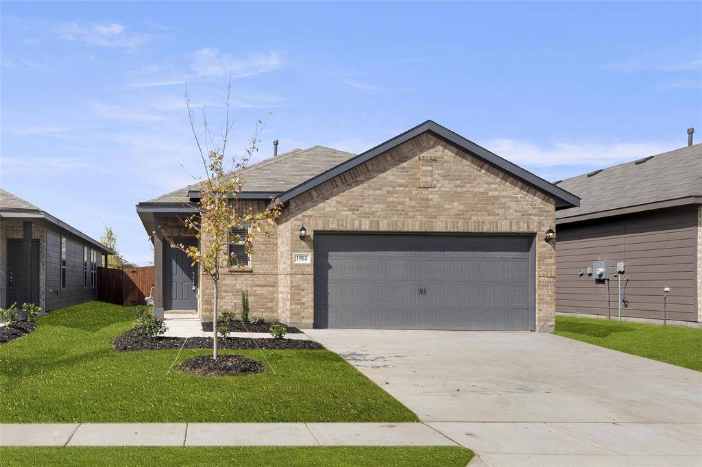 Forney, TX 75126,1914 Bird Stone Drive