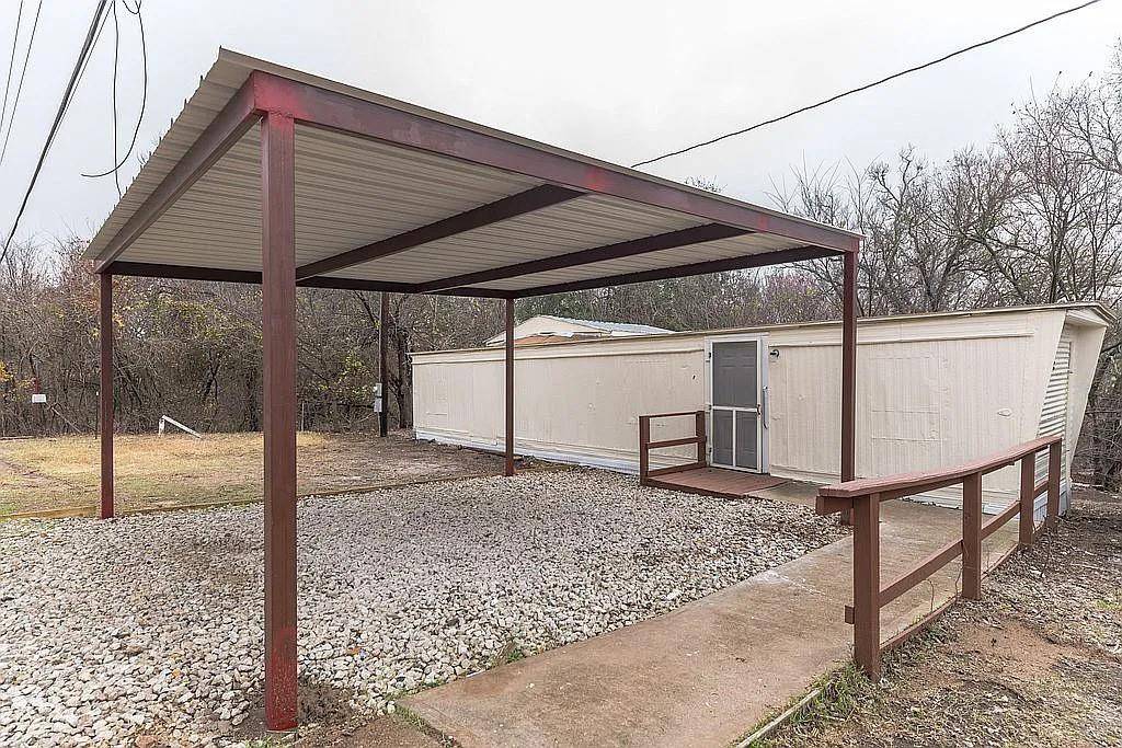 Weatherford, TX 76087,329 Longhorn Trail