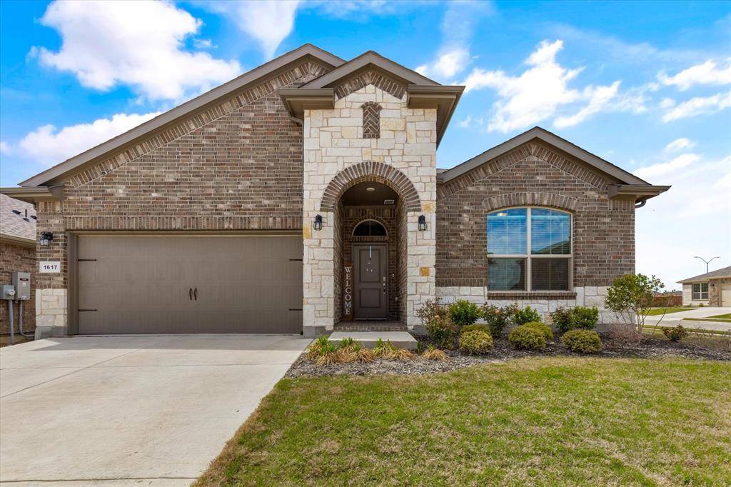 Haslet, TX 76052,1617 Star Fleet Drive