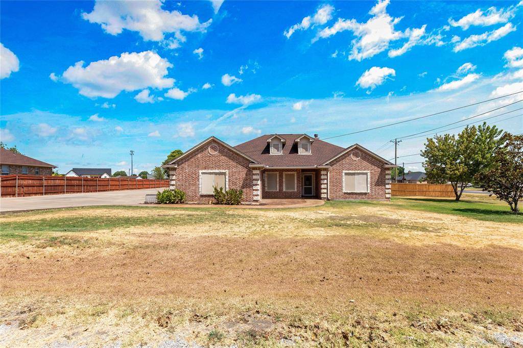 Granbury, TX 76048,1320 Cochise Trail