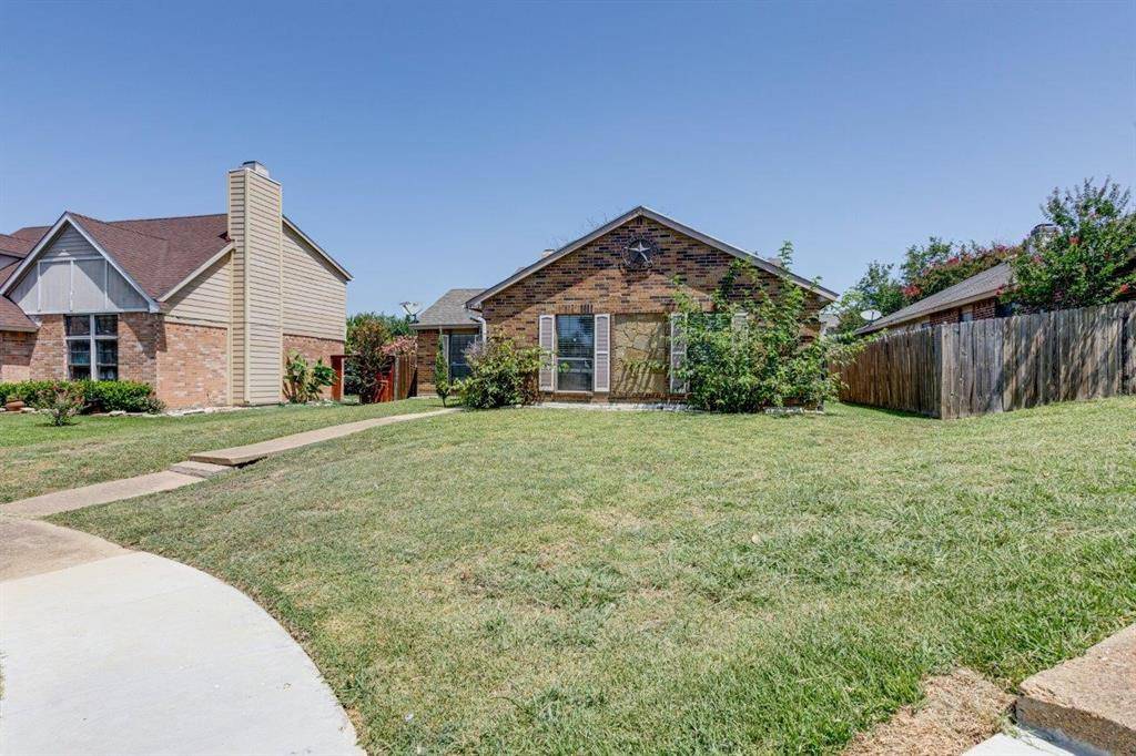 Dallas, TX 75227,9339 Rutherglen Drive