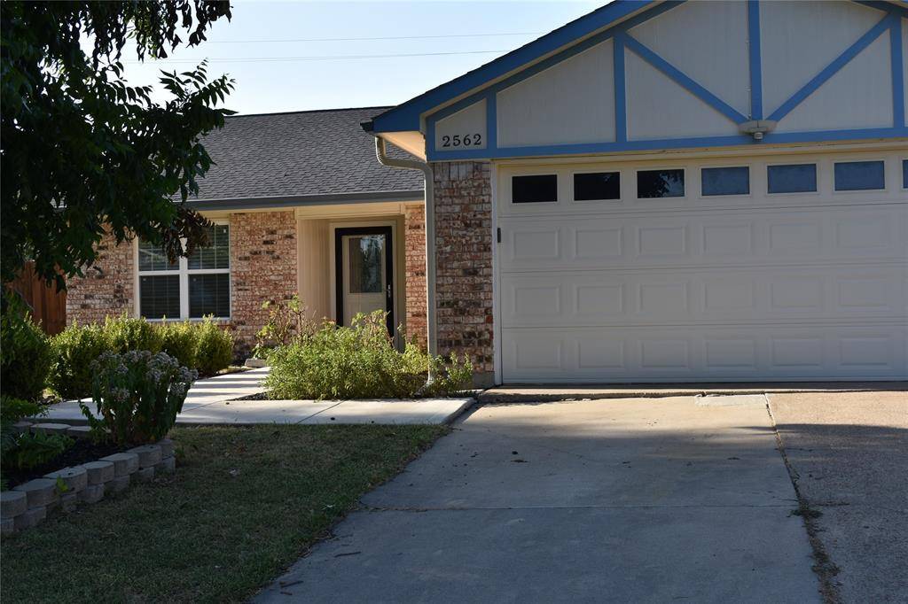 Grand Prairie, TX 75052,2562 Seven Hills Drive