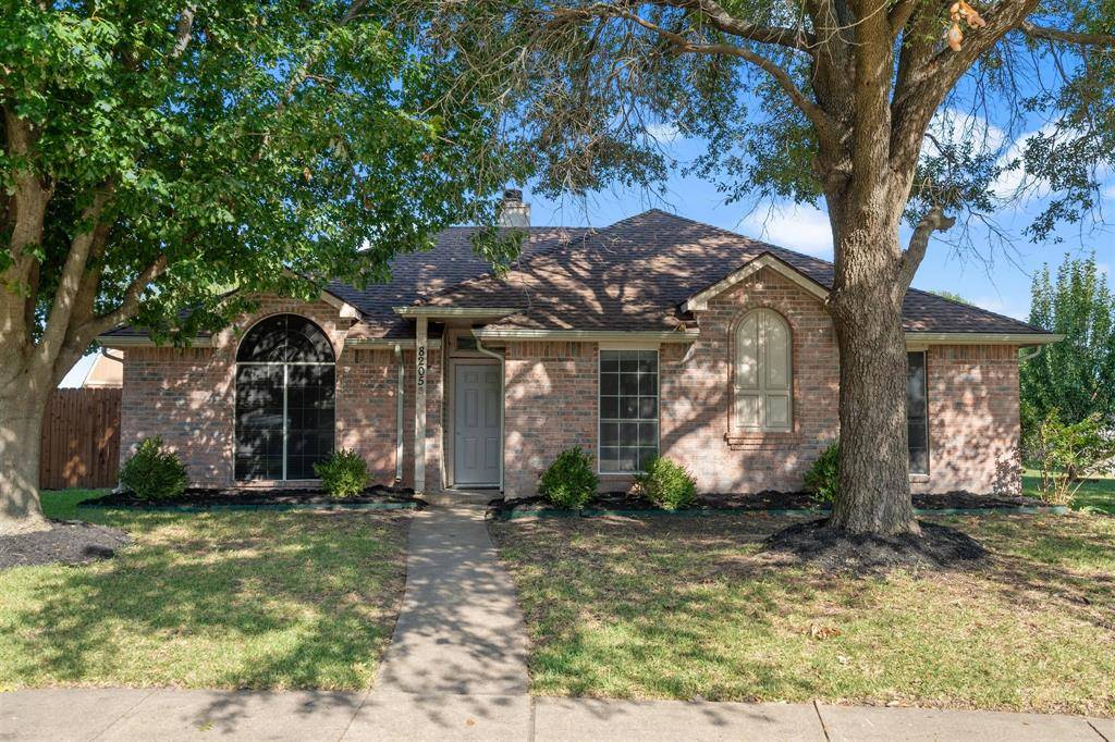 Rowlett, TX 75089,8205 Quail Court