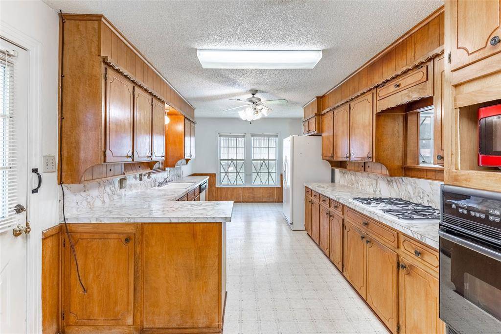 River Oaks, TX 76114,925 Keith Pumphrey Drive