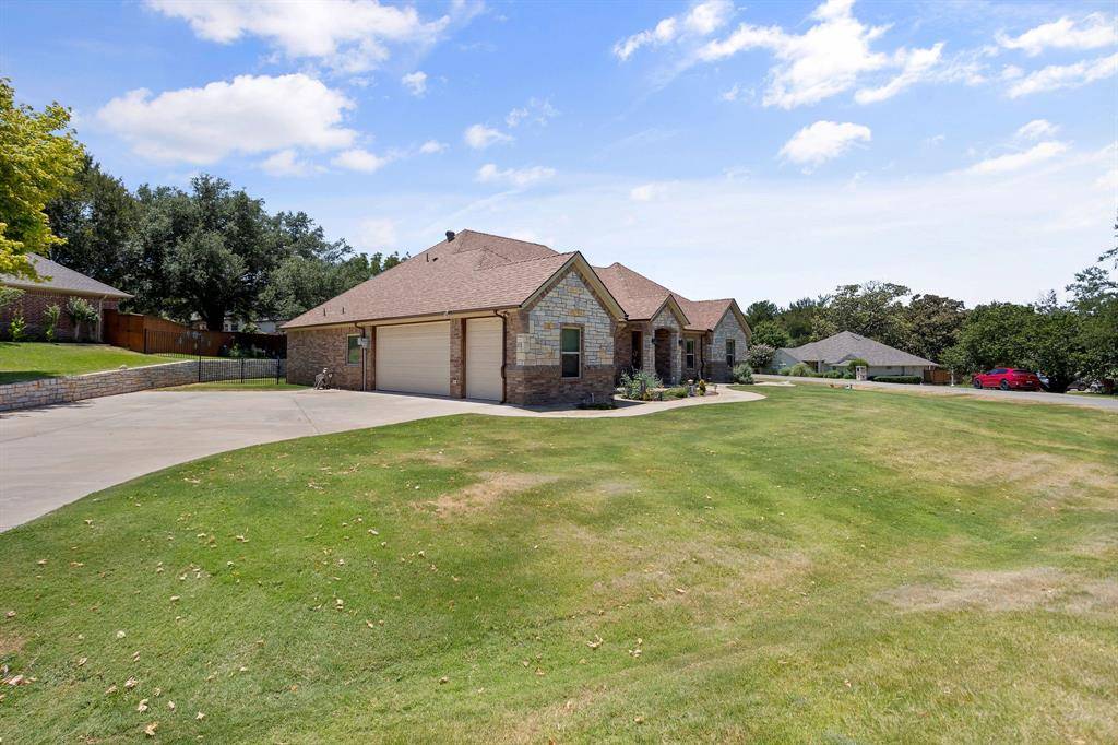 Granbury, TX 76049,8520 Kingsley Circle