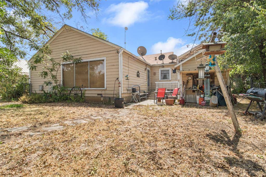 Coleman, TX 76834,121 Miami Street