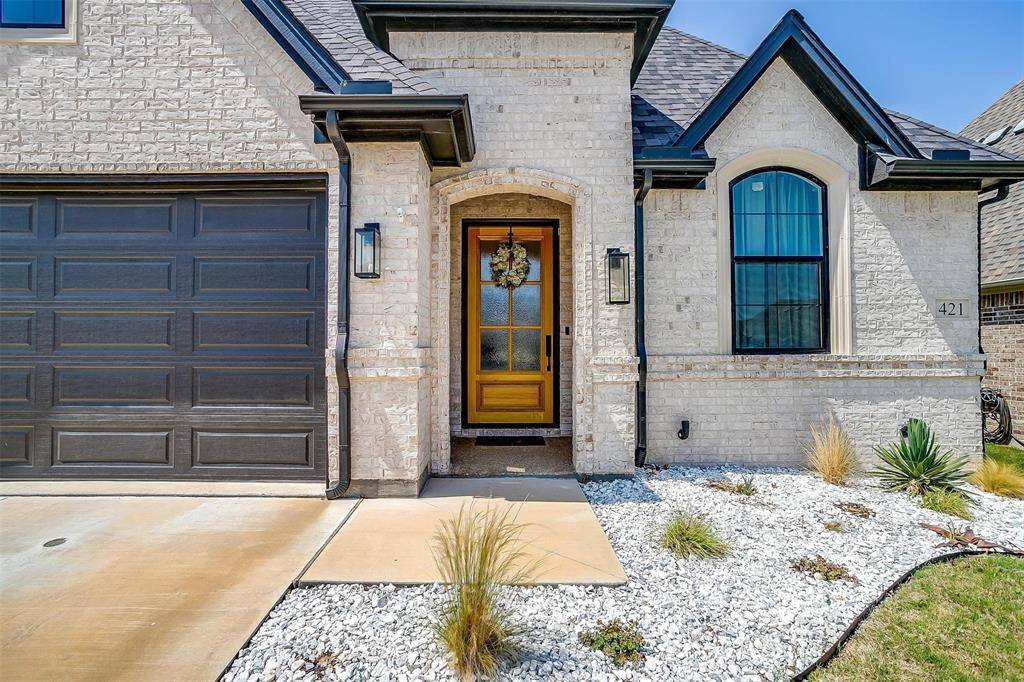 Burleson, TX 76028,421 Blue Star Court