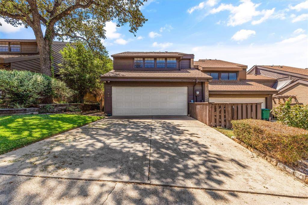 Fort Worth, TX 76112,707 Oakwood Trail