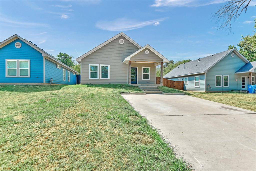 Denison, TX 75021,124 E Day Street