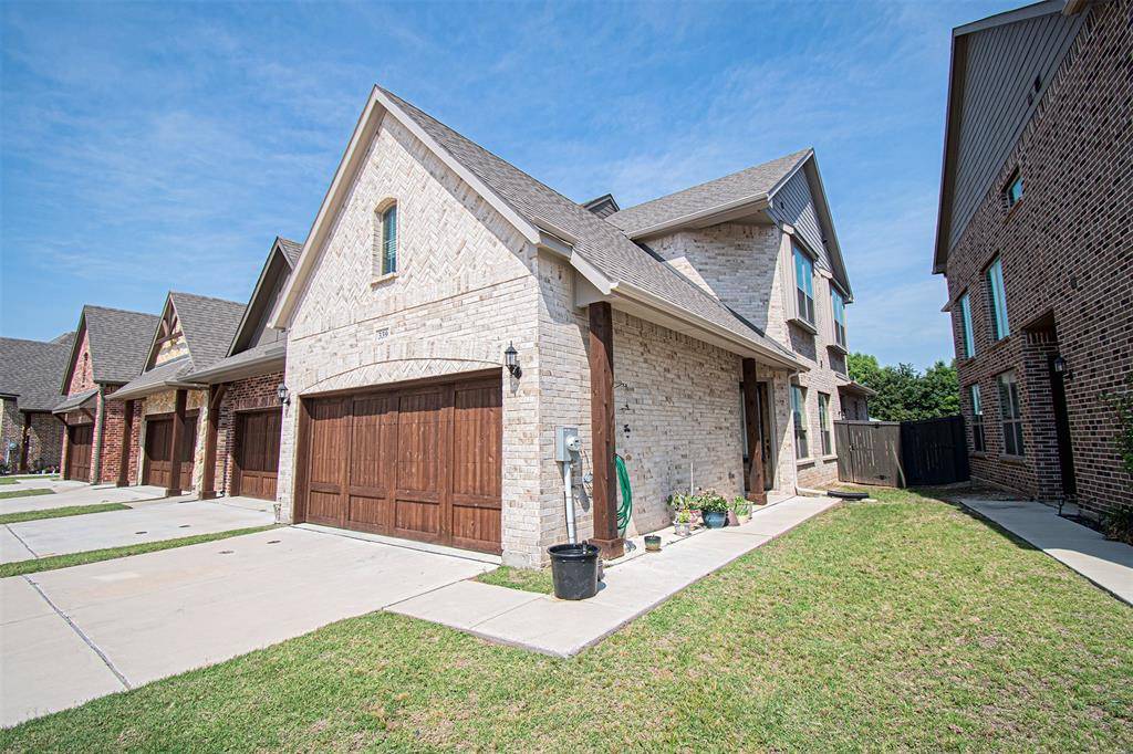 Wylie, TX 75098,339 Featherstone Trail