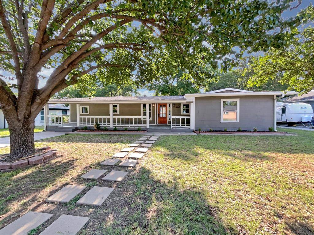 Grapevine, TX 76051,1209 S Pine Street