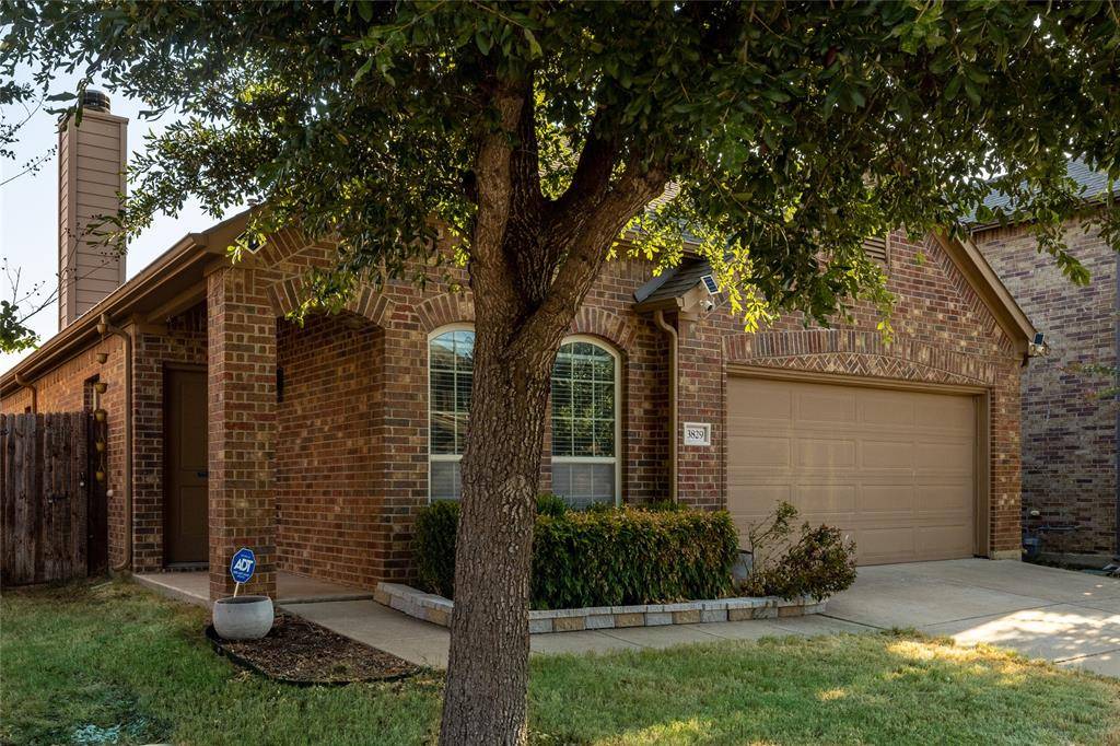 Fort Worth, TX 76137,3829 Redwood Creek Lane