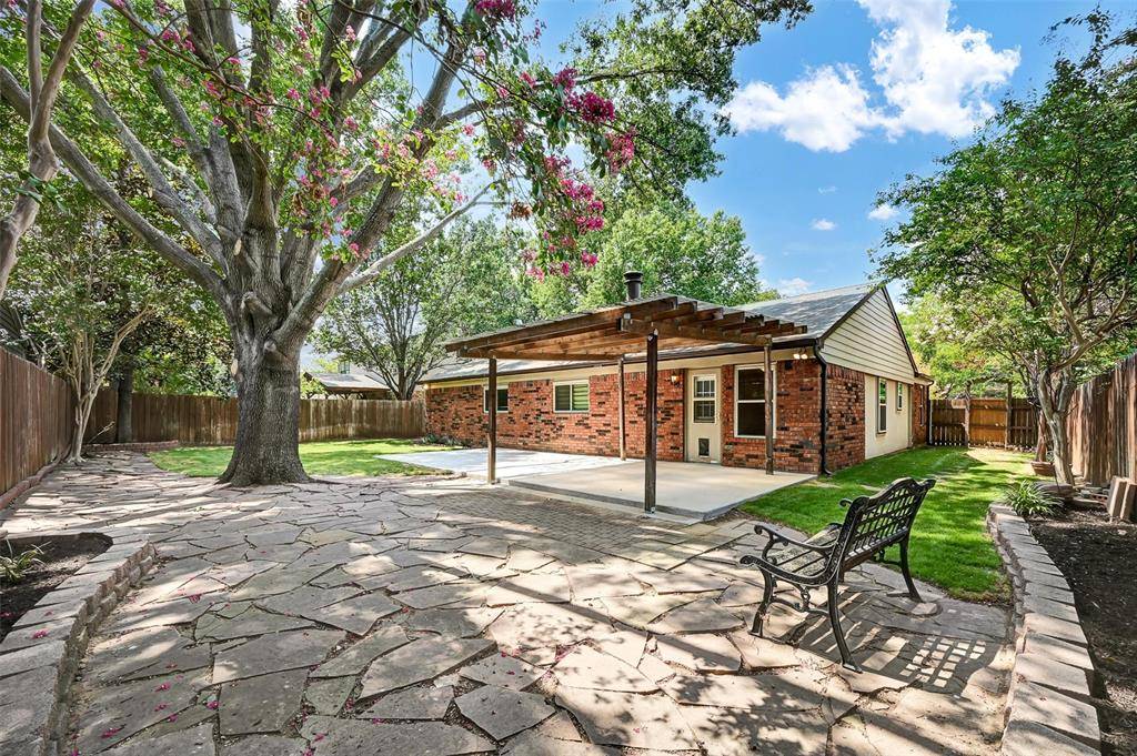 Grapevine, TX 76051,1822 Dunn Street