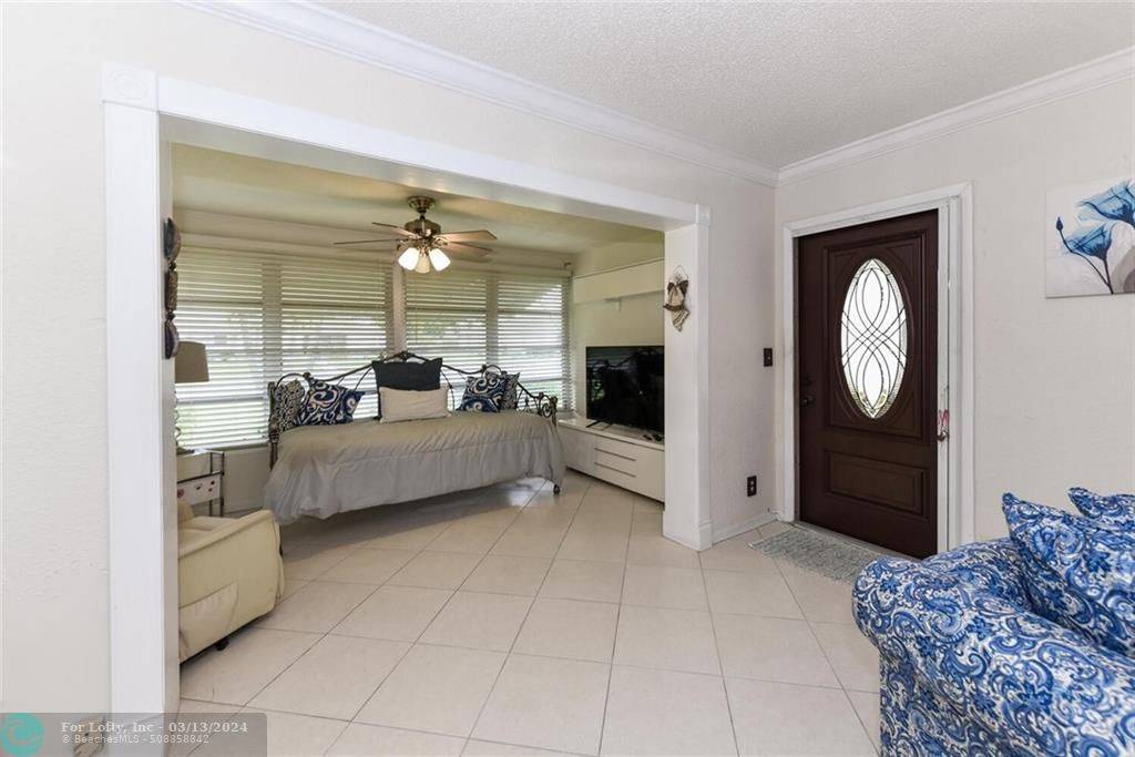 Delray Beach, FL 33445,1382 High Point Way  #B