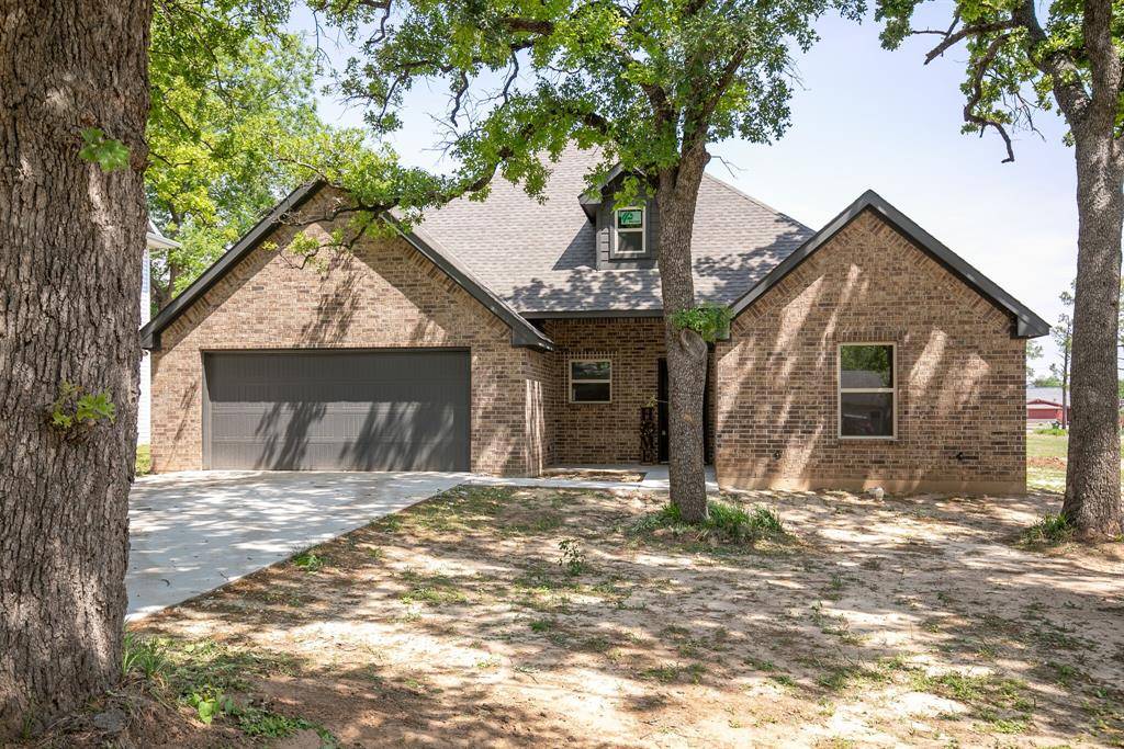 Springtown, TX 76082,204 W 5th Street