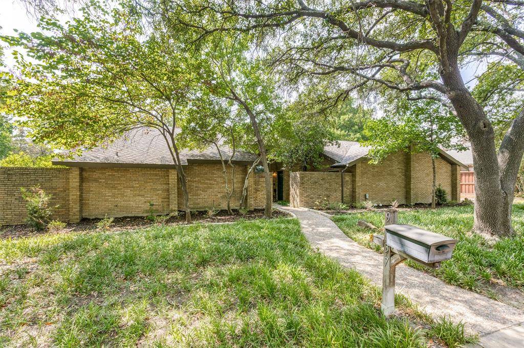 Dallas, TX 75243,9037 Meadowknoll Drive