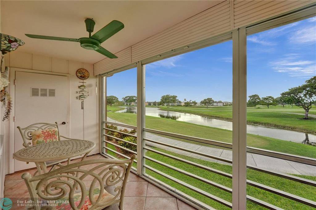 Delray Beach, FL 33484,284 Burgundy F  #284