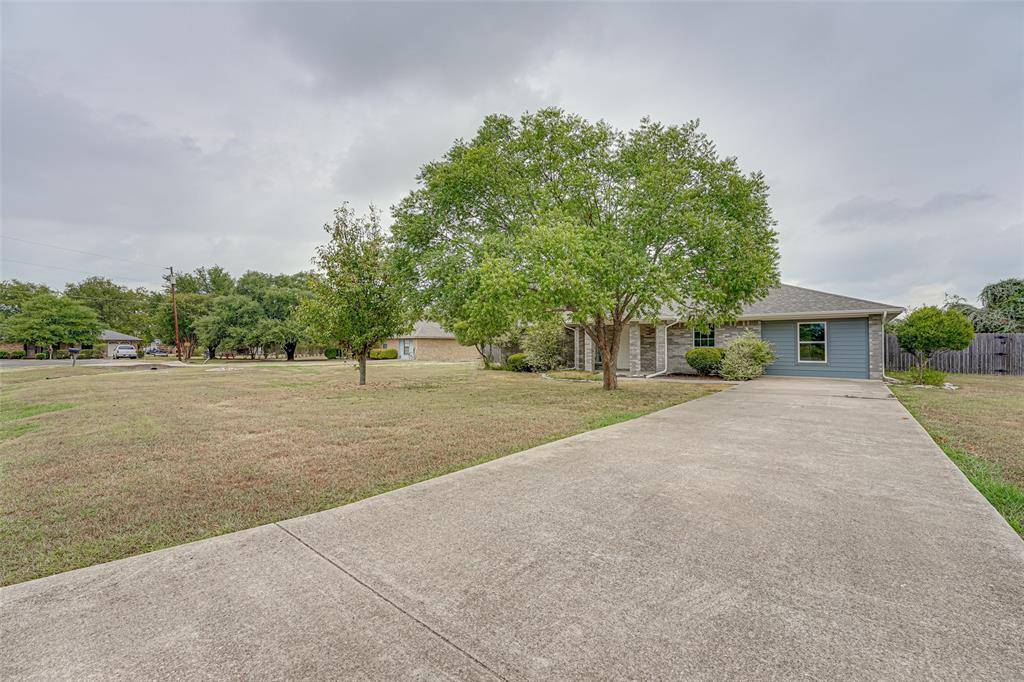 Red Oak, TX 75154,906 Eastridge Circle