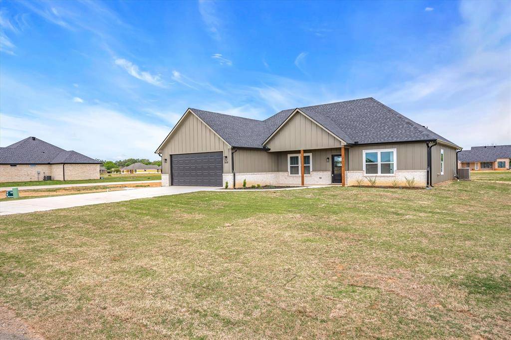 Lindale, TX 75771,12608 County Road 499