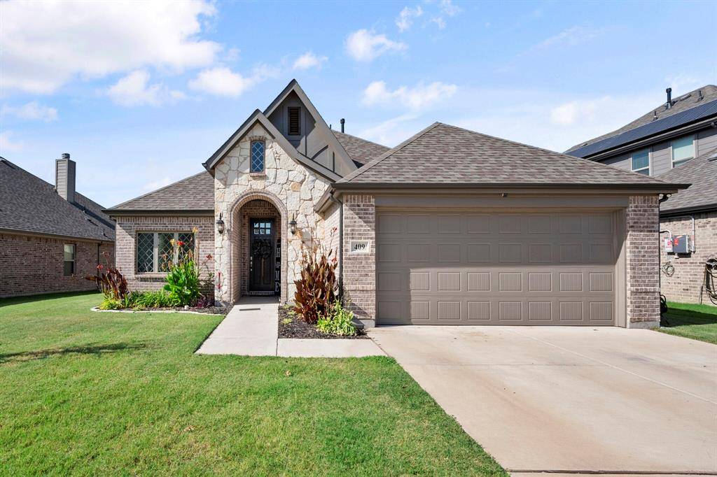 Burleson, TX 76028,409 Ben Thomas Street