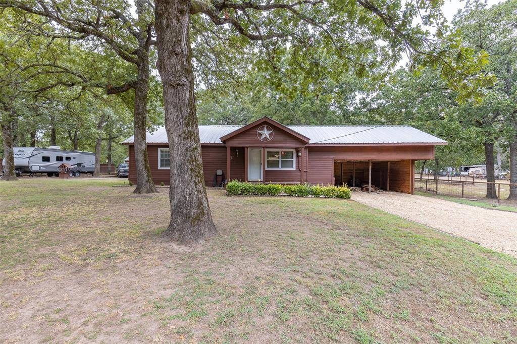 Quinlan, TX 75474,6957 County Road 3512