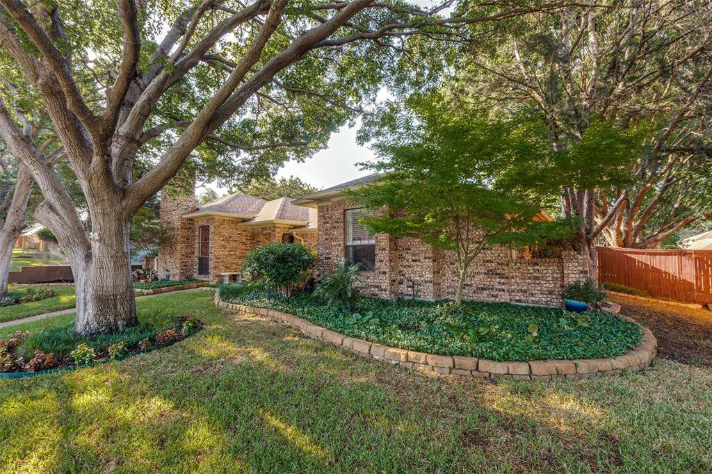 Dallas, TX 75243,9912 Silvertree Drive