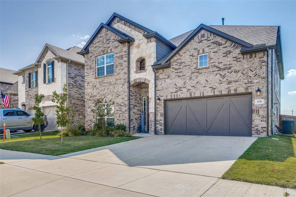 Arlington, TX 76002,670 Harris Ridge Drive