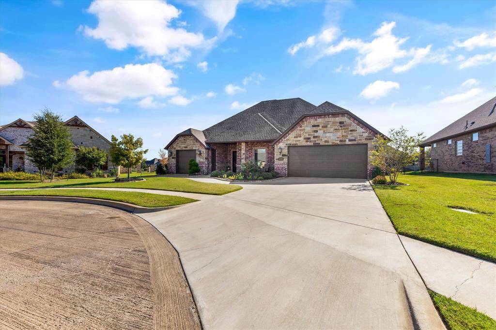 Granbury, TX 76049,6109 Browning Court