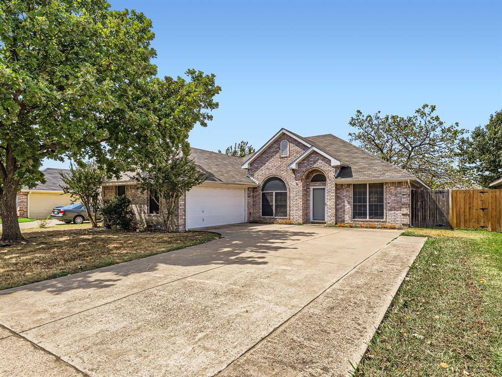 Rowlett, TX 75089,2521 Dandelion Lane