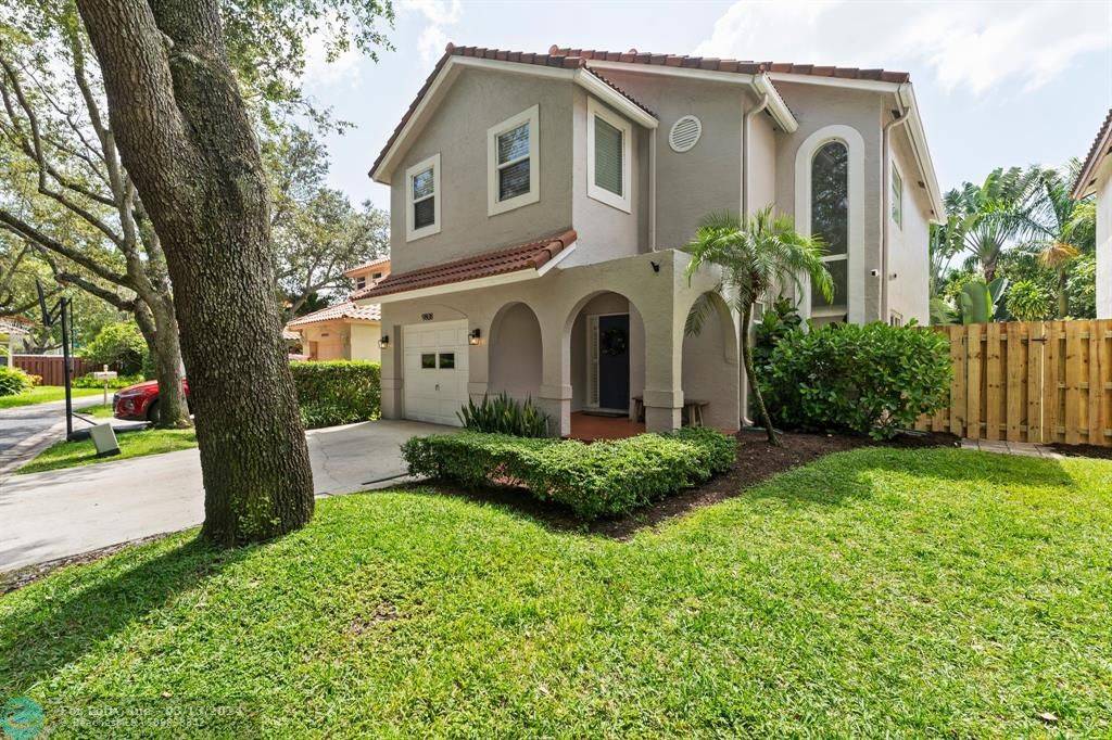 Plantation, FL 33324,9808 NW 5th Ct