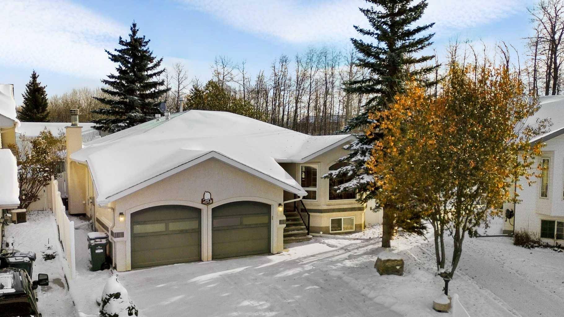 Sylvan Lake, AB T4S 1Y4,29 Fern CRES