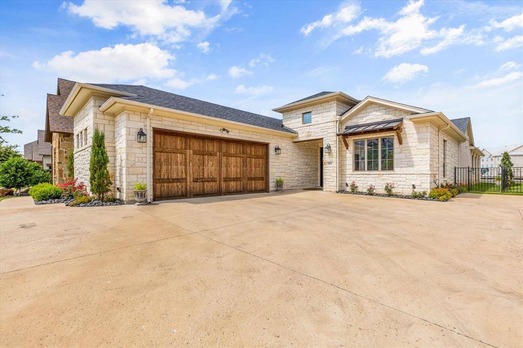 Granbury, TX 76048,804 Waterpoint Court W