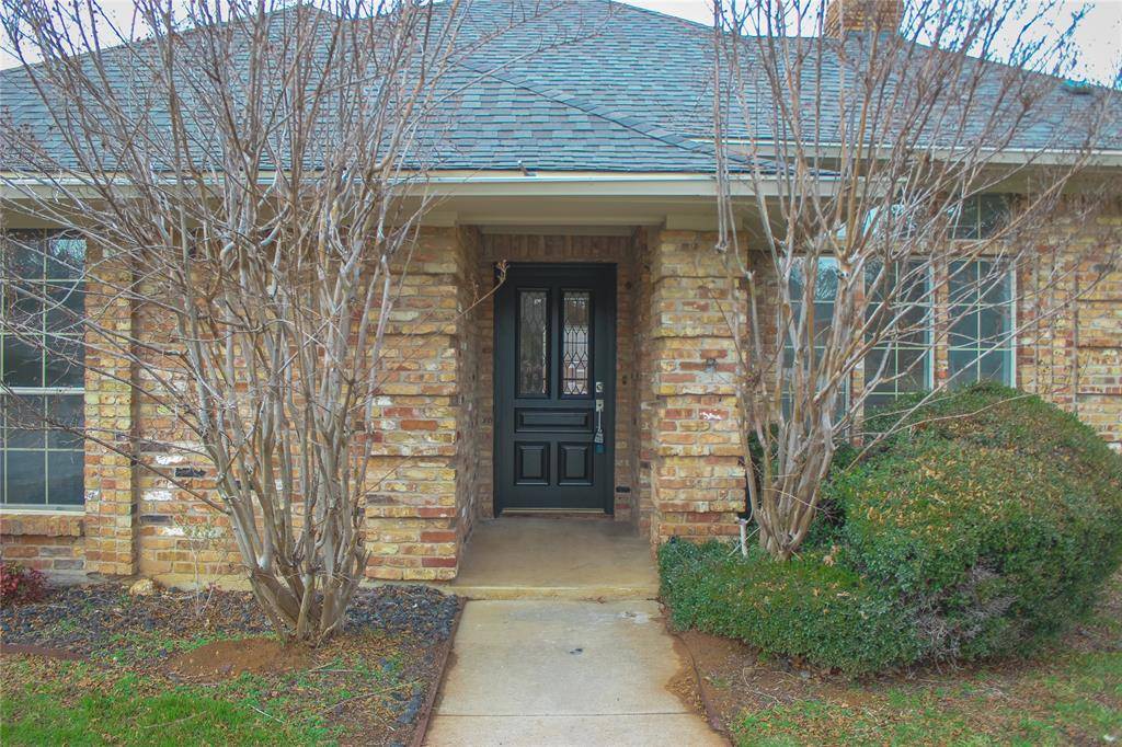 Grapevine, TX 76051,2948 River Crest Street