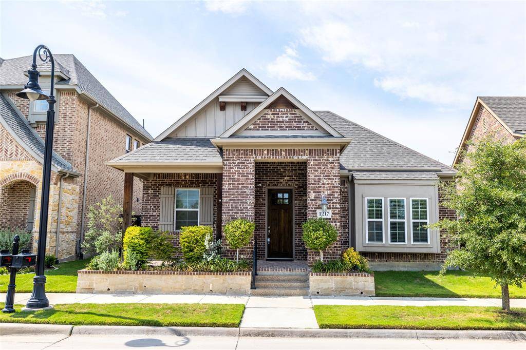 Arlington, TX 76005,1217 Ivy Charm Way