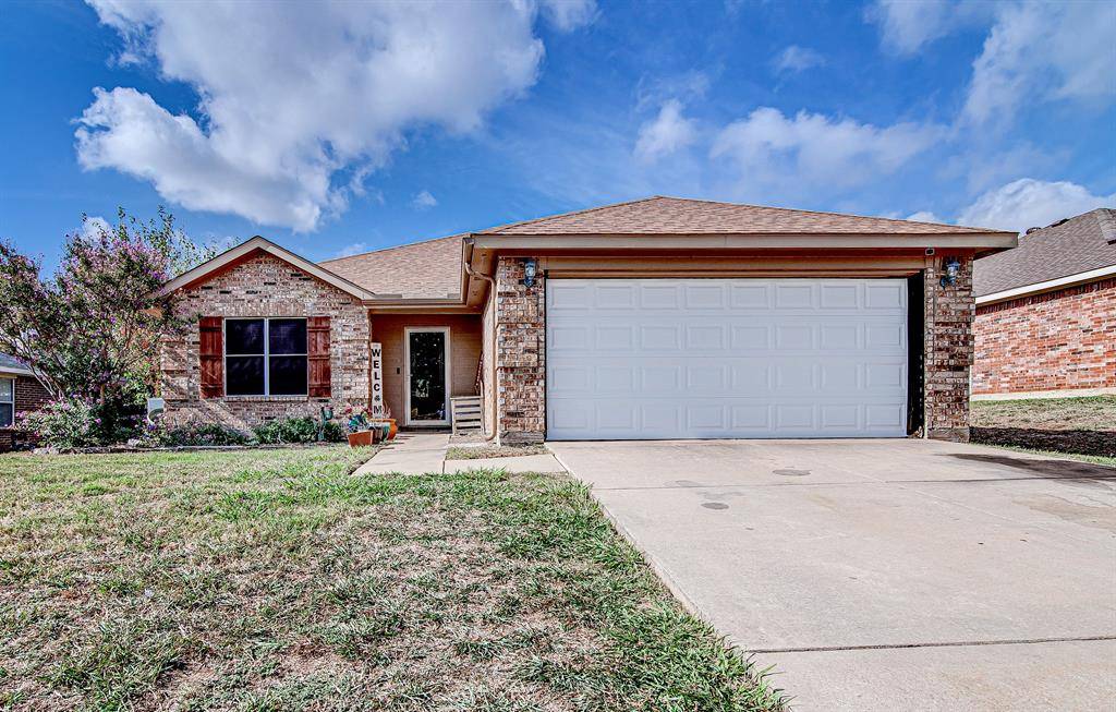 Burleson, TX 76028,841 Beaver Creek Drive