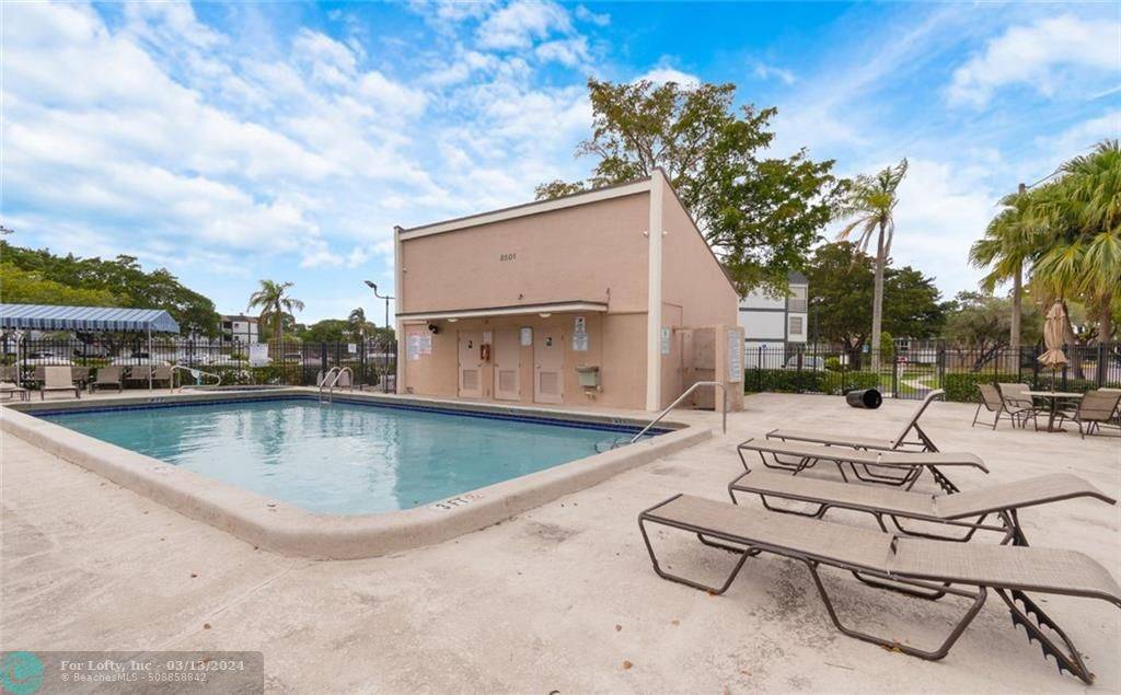 Tamarac, FL 33321,8351 Sands Point Blvd  #308A