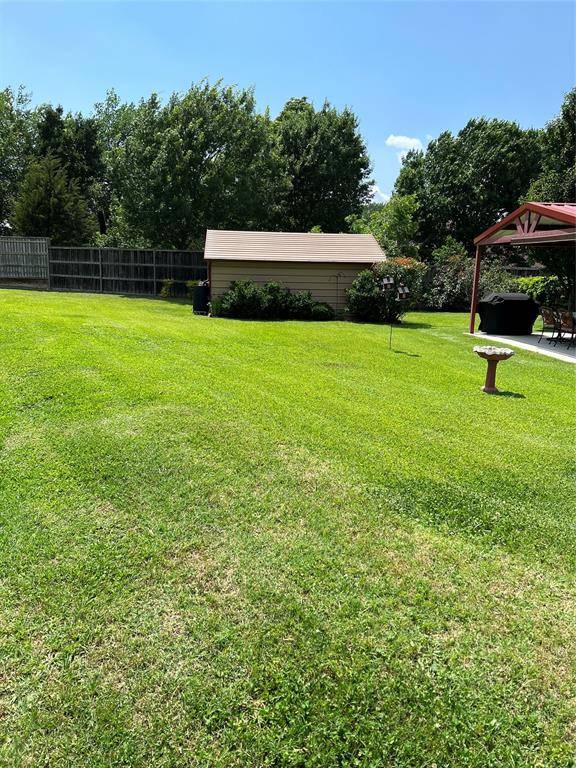 Burleson, TX 76028,209 Cedar Lane