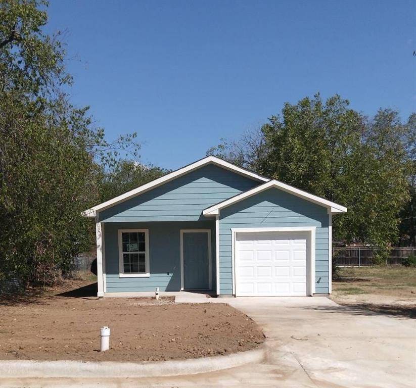 Mineral Wells, TX 76067,803 19th Street