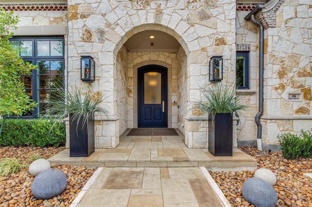 Dallas, TX 75248,18 Abbey Creek Way