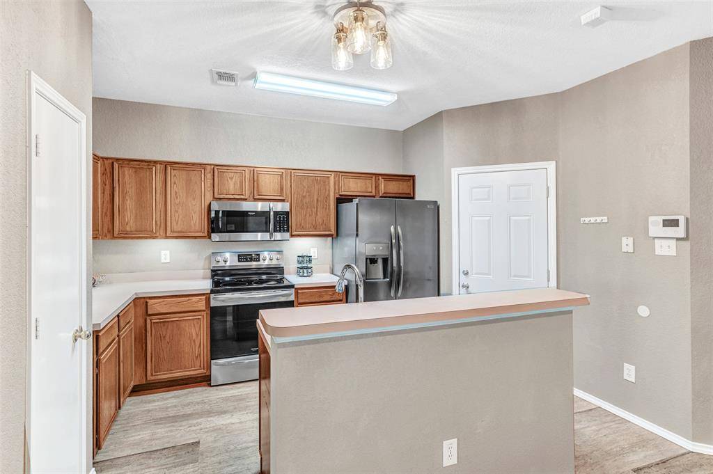 Lancaster, TX 75146,2829 Coral Drive