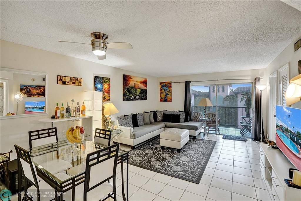 Fort Lauderdale, FL 33311,660 Tennis Club Dr  #405