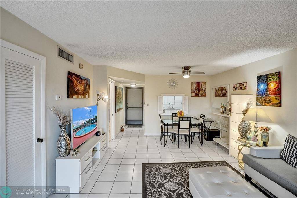 Fort Lauderdale, FL 33311,660 Tennis Club Dr  #405