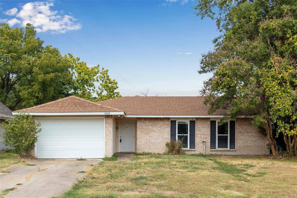 Garland, TX 75040,1609 Whiteoak Drive