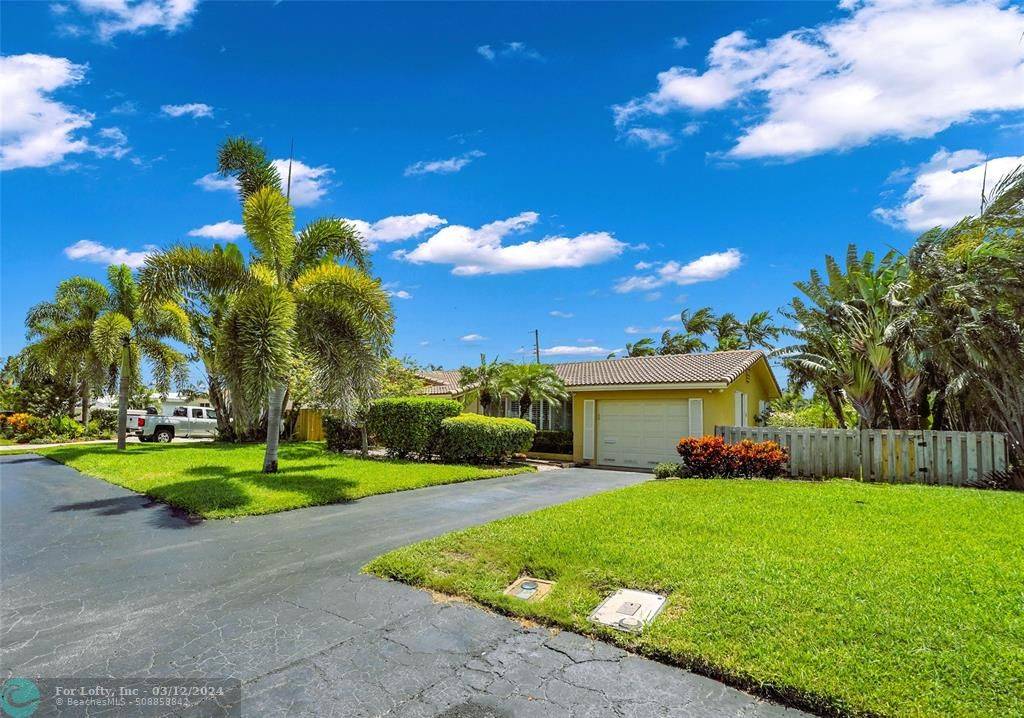 Pompano Beach, FL 33062,2500 SE 2nd Ct