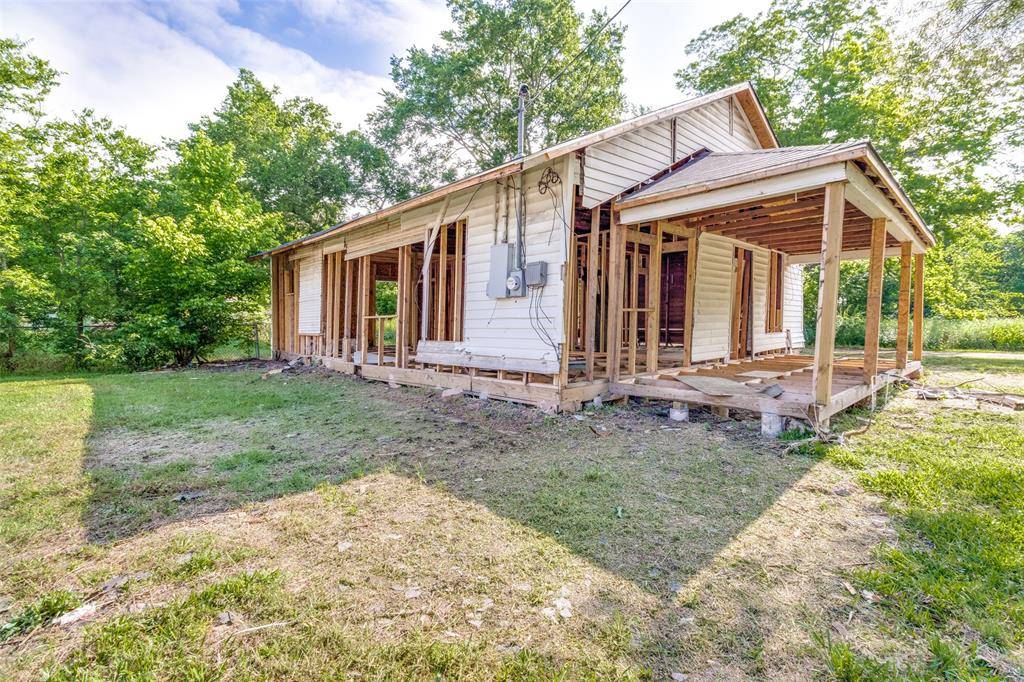 Bonham, TX 75418,800 W 8th Street