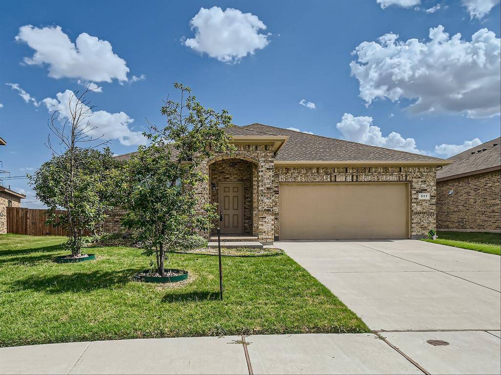 Saginaw, TX 76131,517 Terrace Court