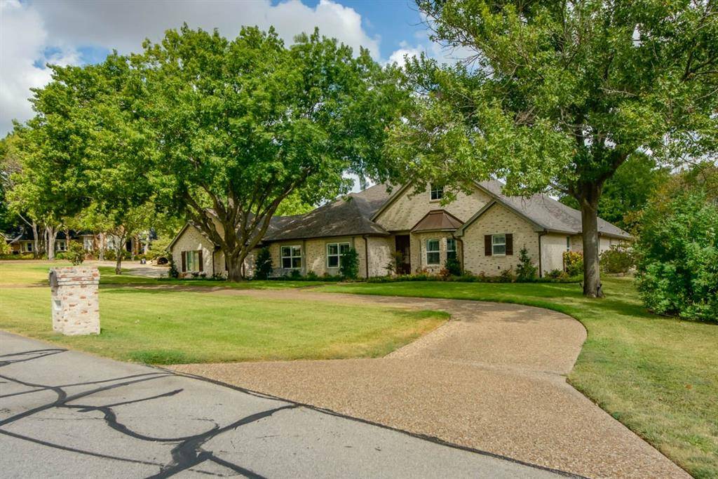 Fairview, TX 75069,1001 Pecan Drive