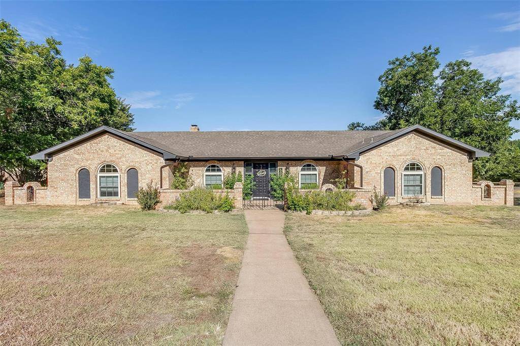 Burleson, TX 76028,109 Hillside Drive W