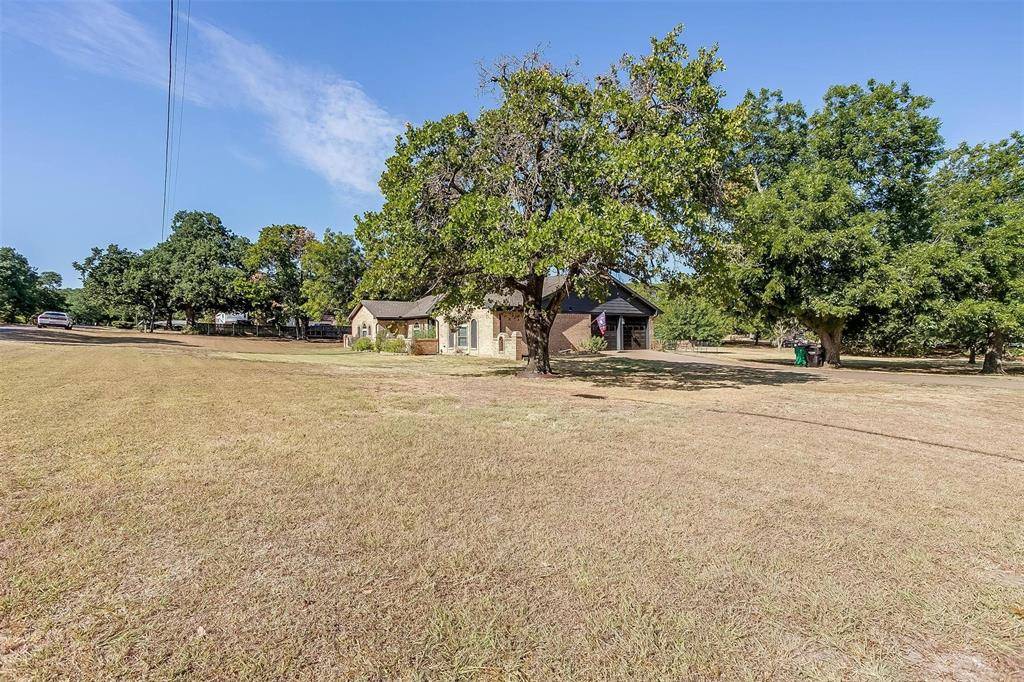 Burleson, TX 76028,109 Hillside Drive W